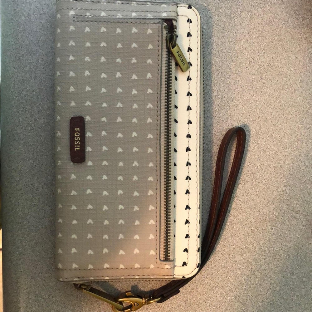 Wallet wristlet